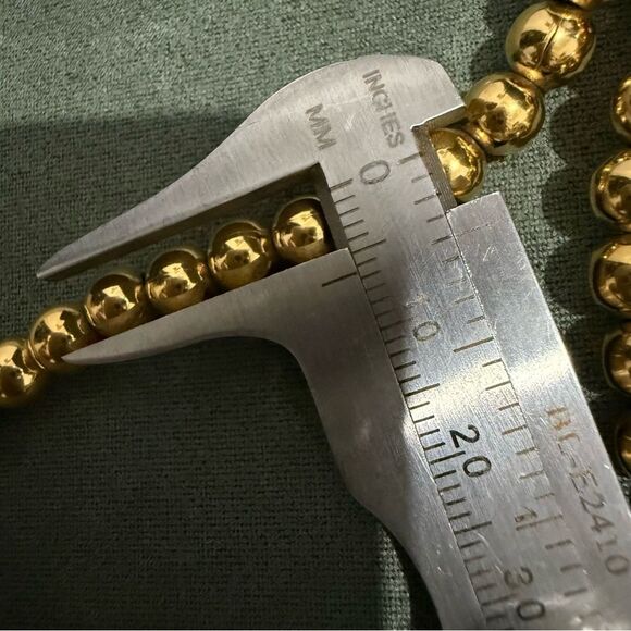 VINTAGE MONET GOLD-TONE BEADED NECKLACE – CLASSIC BOLD STATEMENT PIECE - Picture 6 of 17